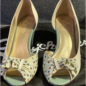 Cream and green polka dot d'orsay peep toe heels